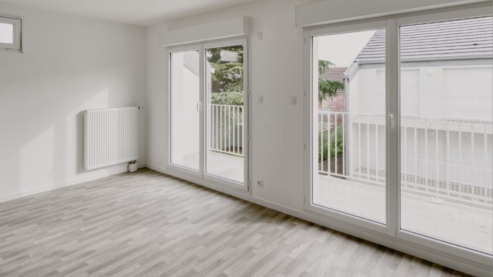 montfermeil-interieur-et-balcon